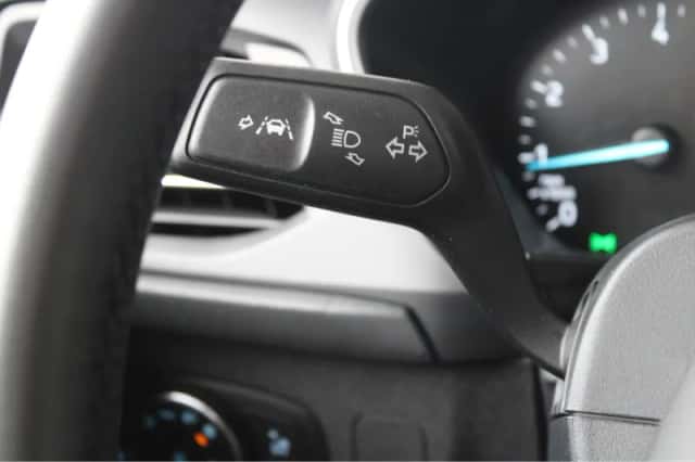 Ford Focus (2022) thumbnail 19