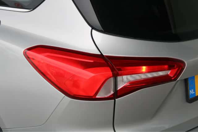 Ford Focus (2022) thumbnail 33