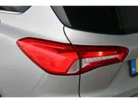 Ford Focus (2022) thumbnail 33
