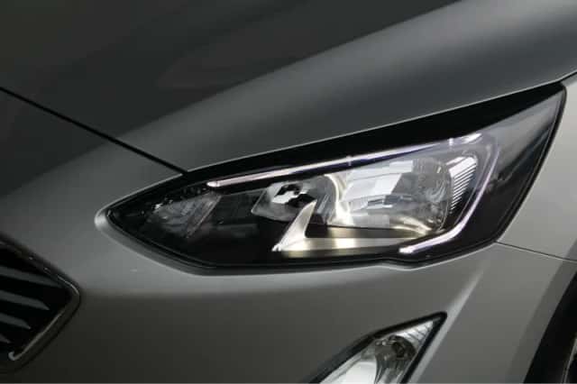 Ford Focus (2022) thumbnail 35