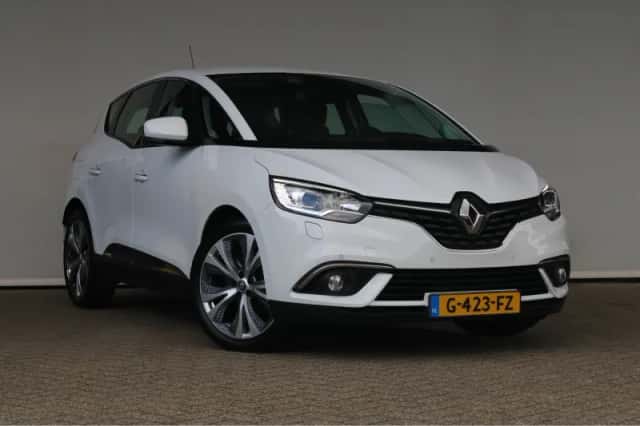 Renault Scénic (2018) thumbnail 3
