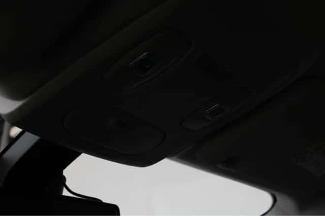 Renault Scénic (2018) thumbnail 29