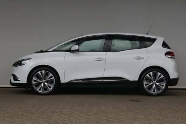 Renault Scénic (2018) thumbnail 8