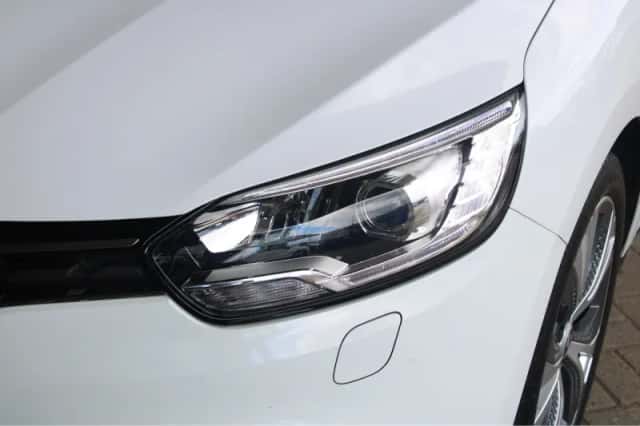 Renault Scénic (2018) thumbnail 9