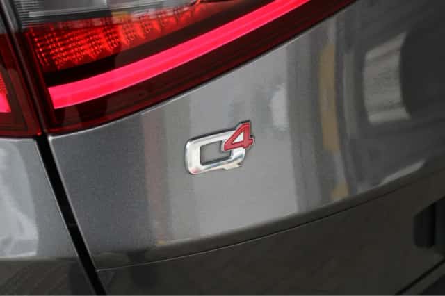 Alfa Romeo Stelvio (2022) thumbnail 17