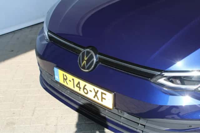 Volkswagen Golf (2022) thumbnail 11