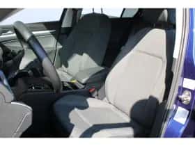 Volkswagen Golf (2022) thumbnail 14