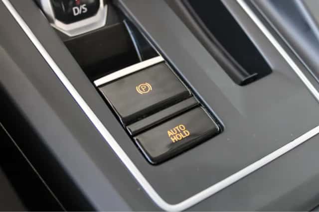 Volkswagen Golf (2022) thumbnail 26