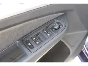 Volkswagen Golf (2022) thumbnail 28