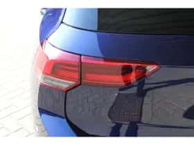 Volkswagen Golf (2022) thumbnail 10