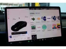 Tesla Model 3 (2021) thumbnail 28
