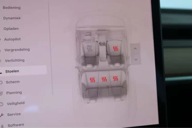 Tesla Model 3 (2021) thumbnail 30
