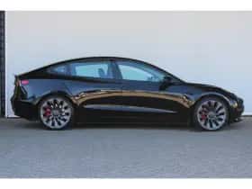 Tesla Model 3 (2021) thumbnail 5
