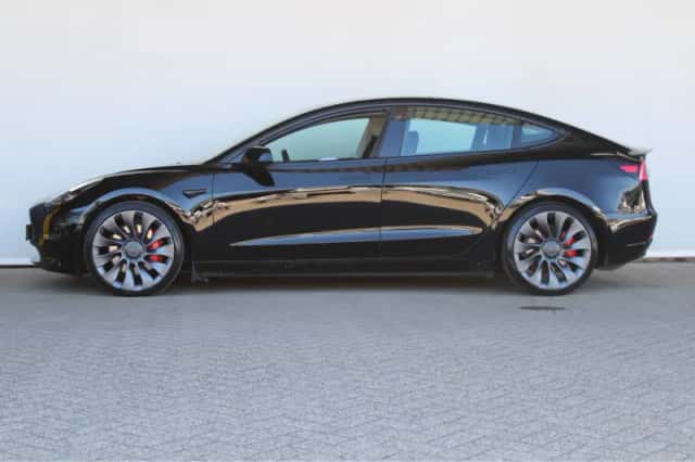 Tesla Model 3 (2021) thumbnail 9