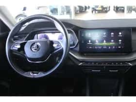 Škoda Octavia (2022) thumbnail 14