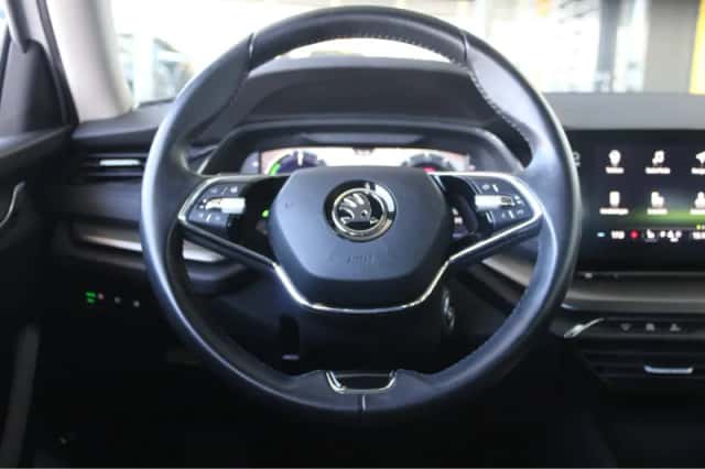 Škoda Octavia (2022) thumbnail 15