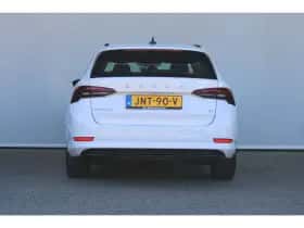Škoda Octavia (2022) thumbnail 6