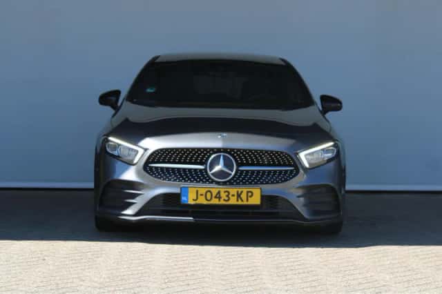 Mercedes-Benz A-Klasse (2020) thumbnail 2