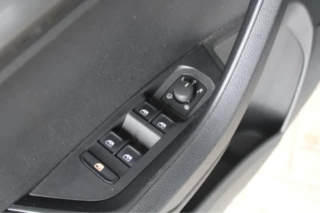 Škoda Karoq (2019) thumbnail 18