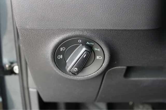 Škoda Karoq (2019) thumbnail 22