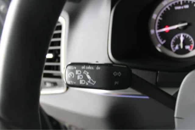 Škoda Karoq (2019) thumbnail 24