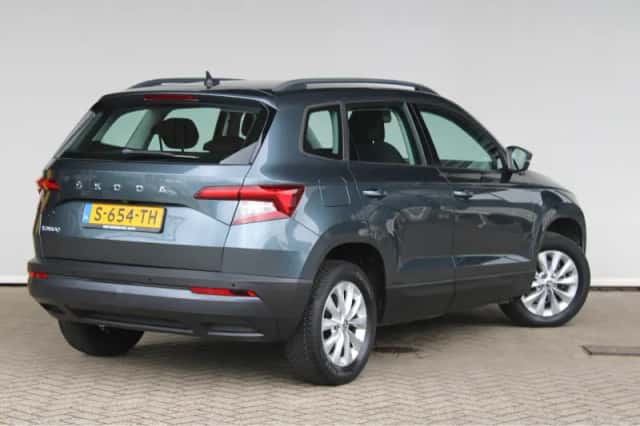 Škoda Karoq (2019) thumbnail 5