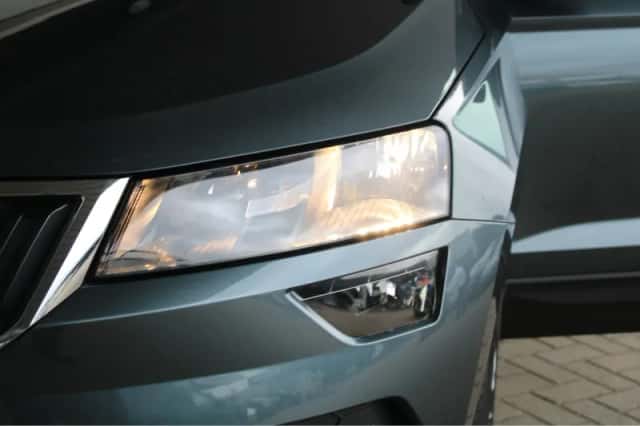 Škoda Karoq (2019) thumbnail 9