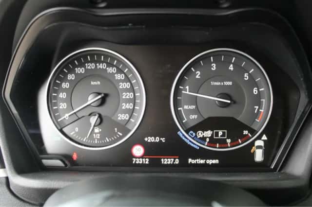 BMW X1 (2017) thumbnail 24