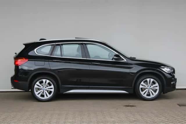 BMW X1 (2017) thumbnail 4