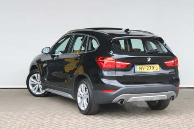BMW X1 (2017) thumbnail 7