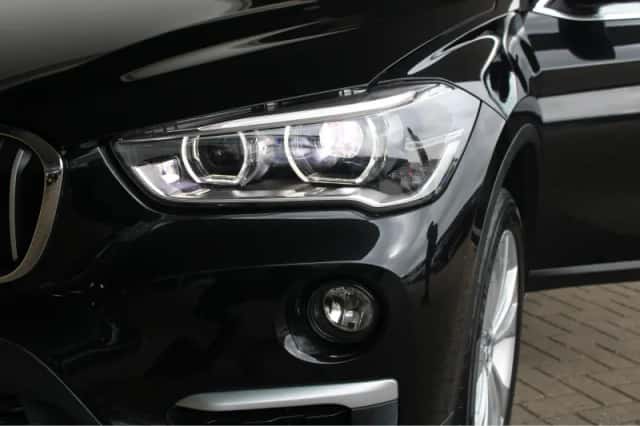 BMW X1 (2017) thumbnail 9