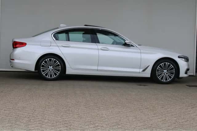 BMW 5-Serie (2020) thumbnail 4