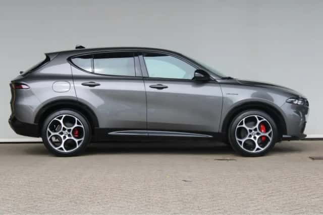 Alfa Romeo Tonale (2025) thumbnail 4