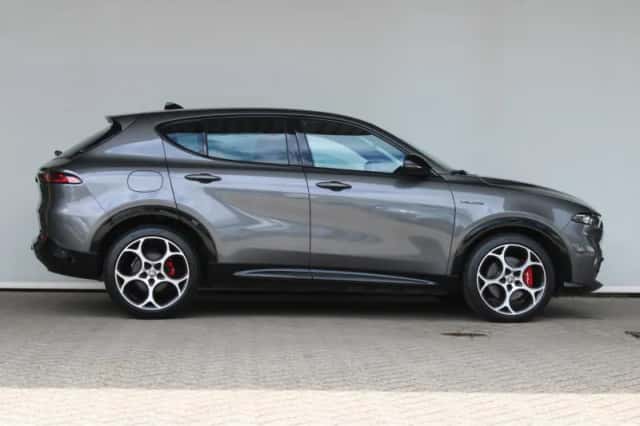 Alfa Romeo Tonale (2025) thumbnail 4