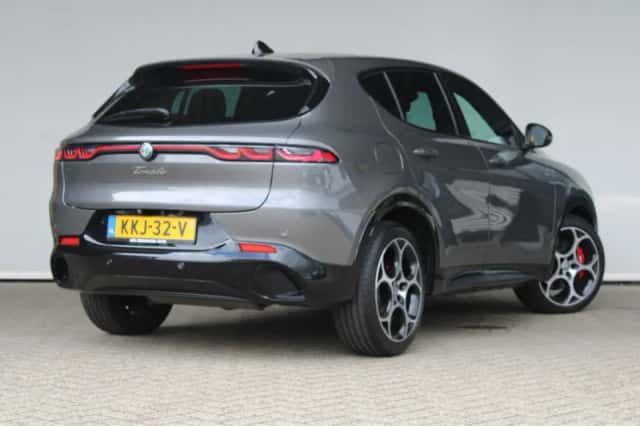 Alfa Romeo Tonale (2025) thumbnail 5
