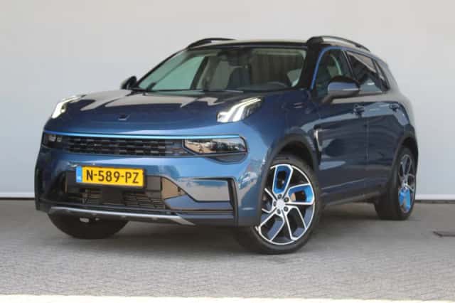 Lynk & Co 01 (2021) thumbnail 1