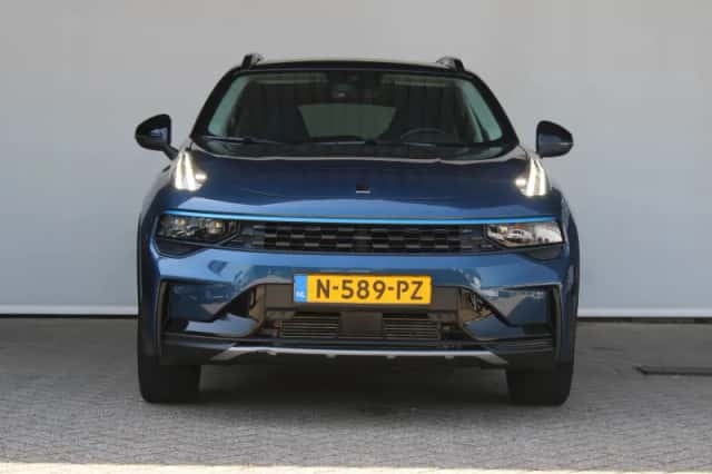 Lynk & Co 01 (2021) thumbnail 3