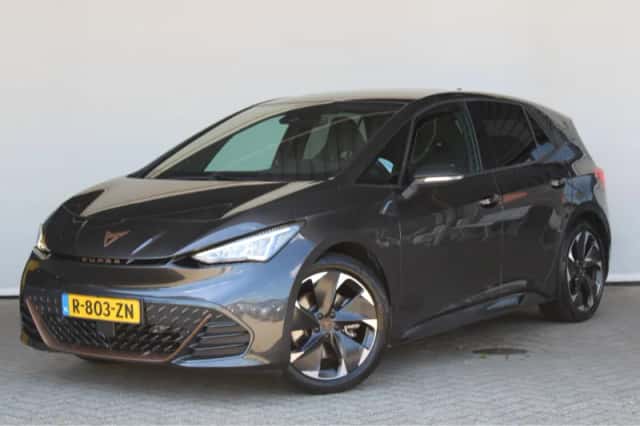 CUPRA Born (2022) thumbnail 1