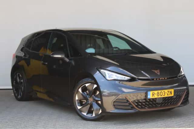 CUPRA Born (2022) thumbnail 4