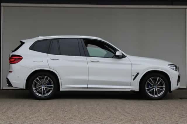 BMW X3 (2020) thumbnail 5