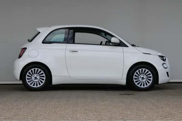 Fiat 500 (2026) thumbnail 4