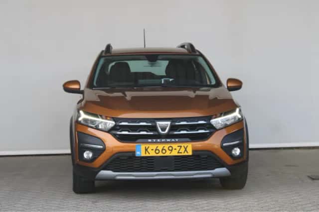 Dacia Sandero (2021) thumbnail 2