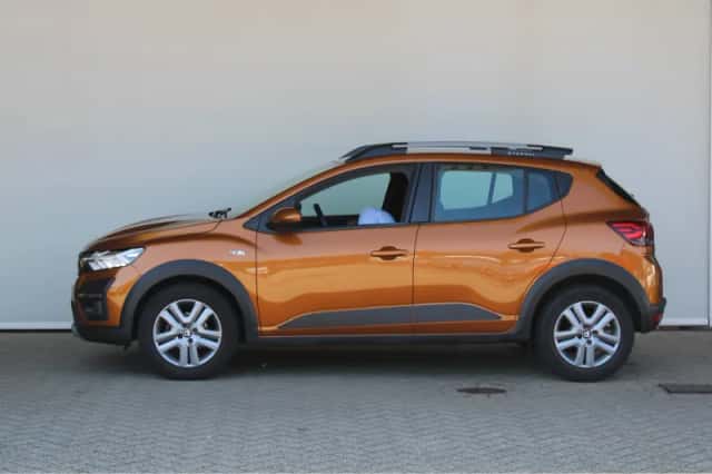 Dacia Sandero (2021) thumbnail 3