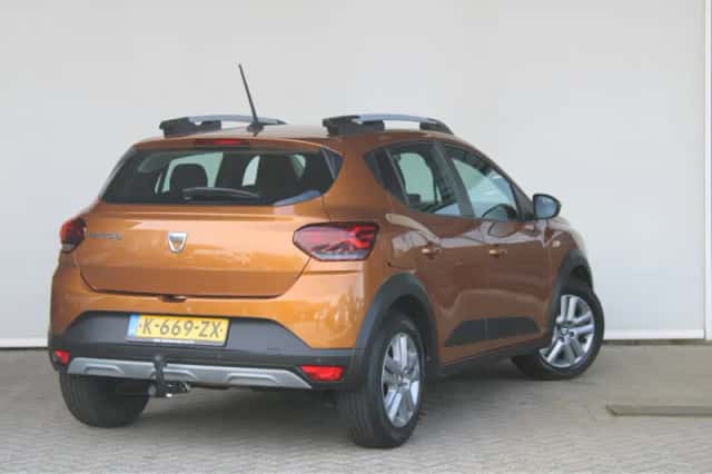 Dacia Sandero (2021) thumbnail 5