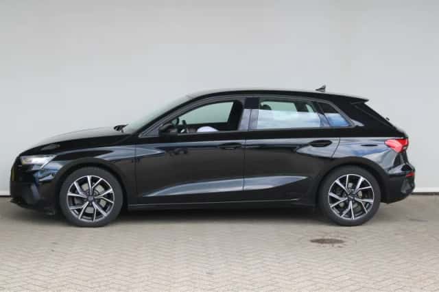 Audi A3 (2020) thumbnail 2