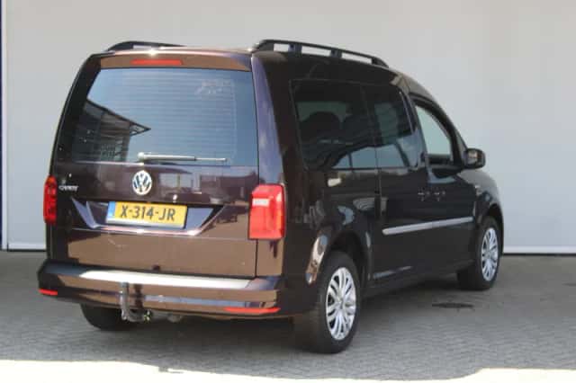 Volkswagen Caddy Maxi (2019) thumbnail 3