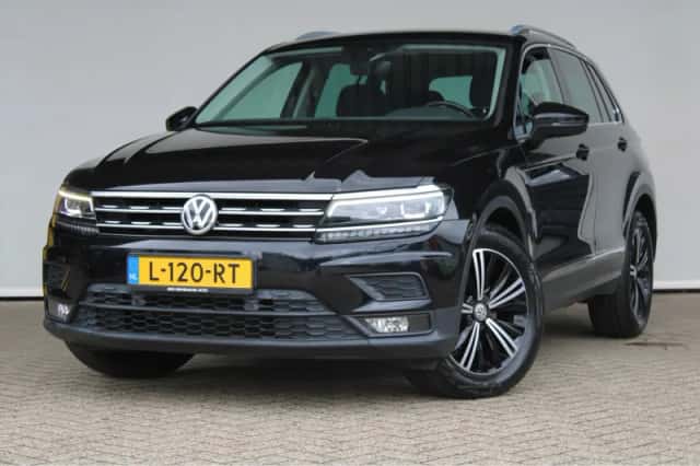 Volkswagen Tiguan (2018) thumbnail 1