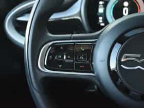 Fiat 500e (2021) thumbnail 17
