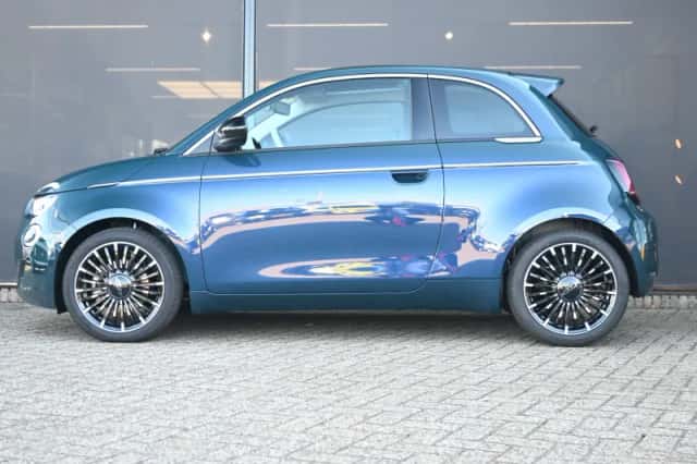 Fiat 500 (2026) thumbnail 3