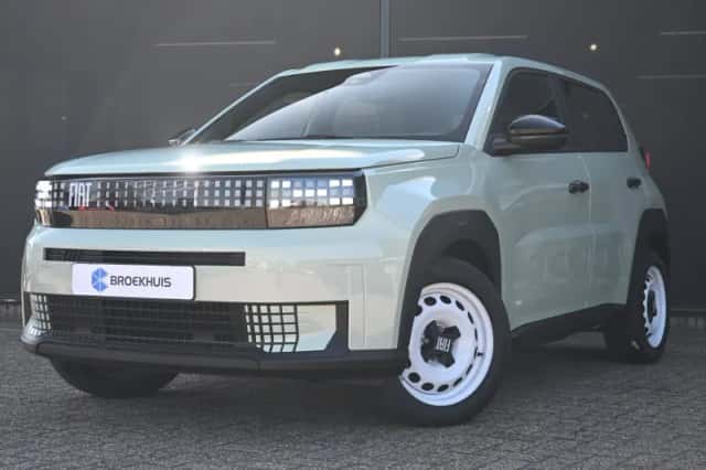 Fiat Grande Panda (2025) thumbnail 1